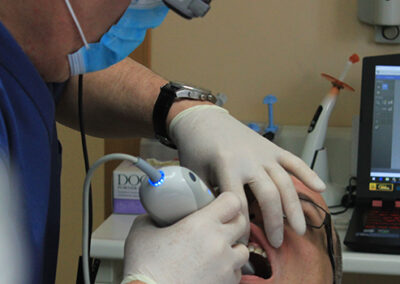 Con Zoho CRM ahora es más fácil administrar tu clínica dental.